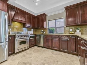 1741 S Bentley Avenue 1, Los Angeles CA 90025