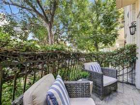 1741 S Bentley Avenue 1, Los Angeles CA 90025