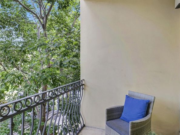 1741 S Bentley Avenue 1, Los Angeles CA 90025