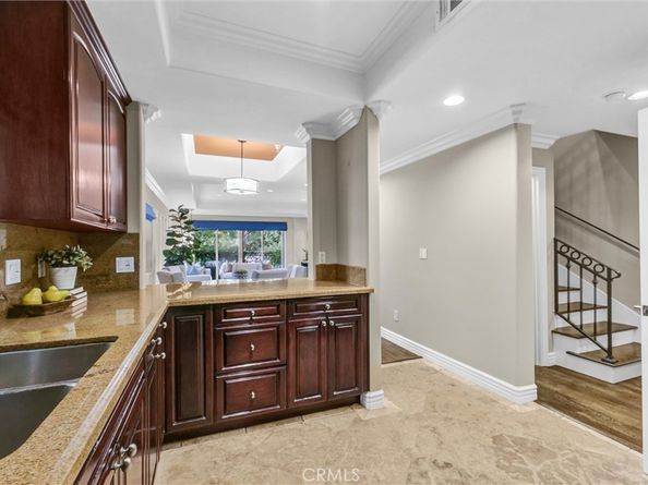 1741 S Bentley Avenue 1, Los Angeles CA 90025