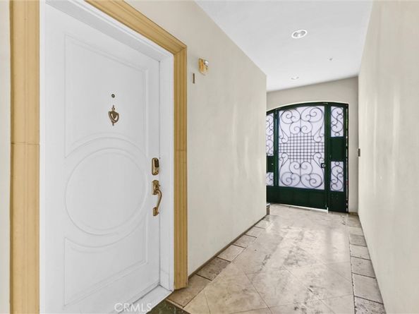 1741 S Bentley Avenue 1, Los Angeles CA 90025