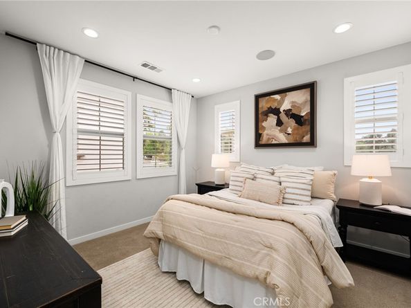 1419 N Indian Hill Boulevard, Claremont CA 91711