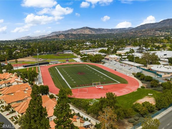 1419 N Indian Hill Boulevard, Claremont CA 91711