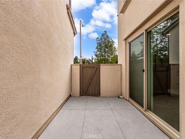 1419 N Indian Hill Boulevard, Claremont CA 91711