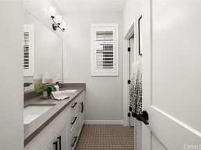 1419 N Indian Hill Boulevard, Claremont CA 91711