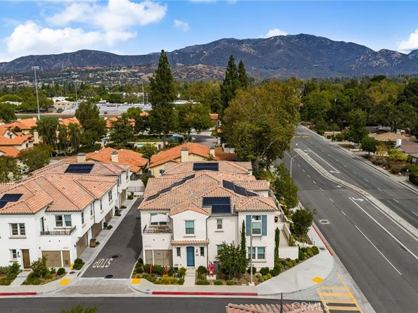 1419 N Indian Hill Boulevard, Claremont CA 91711