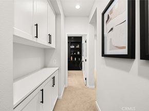 1419 N Indian Hill Boulevard, Claremont CA 91711