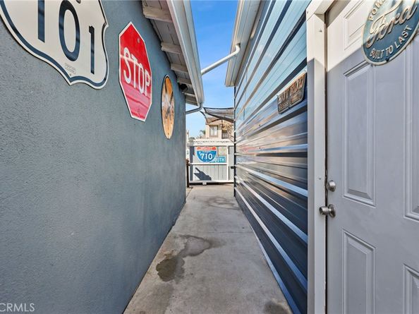 2334 Highbury, Los Angeles CA 90032