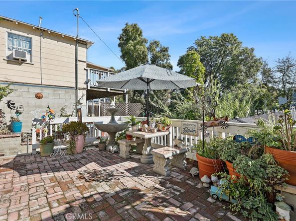 2334 Highbury, Los Angeles CA 90032
