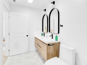 2740 S Sycamore, Los Angeles CA 90016