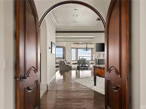 2 60th Place, Long Beach CA 90803