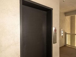 1516 Pacific Coast, Huntington Beach CA 92648