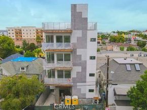 320 N Mountain View, Los Angeles CA 90026