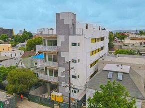 320 N Mountain View, Los Angeles CA 90026