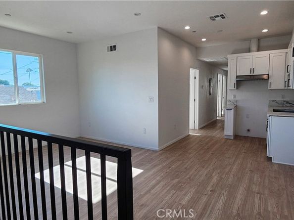 1521 E 66th Street, Los Angeles CA 90001