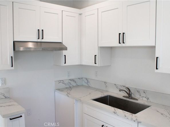 1521 E 66th Street, Los Angeles CA 90001