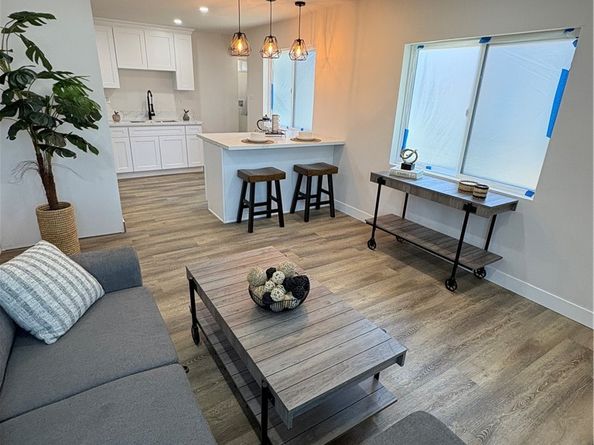 1526 W 54th Street, Los Angeles CA 90062