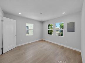 2049 W 71st Street, Los Angeles CA 90047