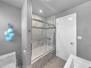 2049 W 71st Street, Los Angeles CA 90047