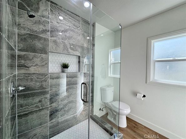 637 W 105th Street, Los Angeles CA 90044