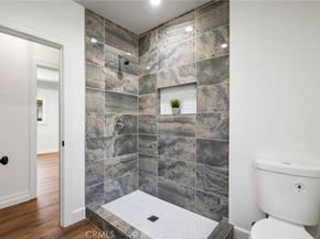 637 W 105th Street, Los Angeles CA 90044