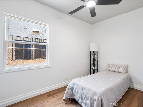 637 W 105th Street, Los Angeles CA 90044