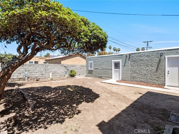 637 W 105th Street, Los Angeles CA 90044
