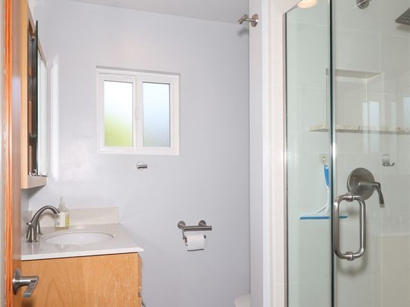 13917 Truro Avenue, Hawthorne CA 90250