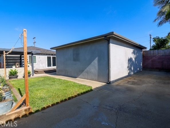 13917 Truro Avenue, Hawthorne CA 90250
