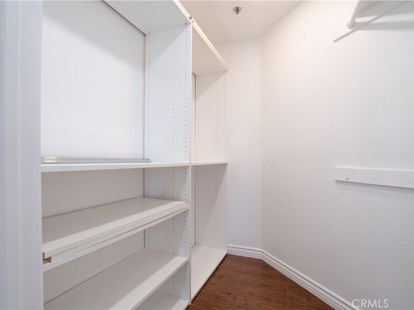 13801 Oxnard st 202, Van Nuys CA 91401