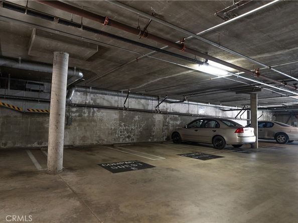 13801 Oxnard st 202, Van Nuys CA 91401