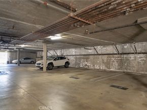 13801 Oxnard st 202, Van Nuys CA 91401