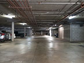 13801 Oxnard st 202, Van Nuys CA 91401