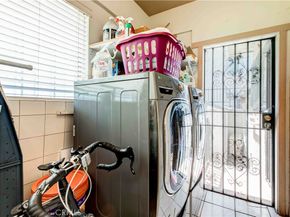 201 S Benton, Los Angeles CA 90057