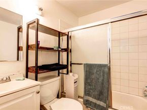 201 S Benton, Los Angeles CA 90057