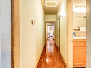 201 S Benton, Los Angeles CA 90057