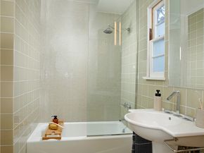 1624 Santa Barbara, Glendale CA 91208