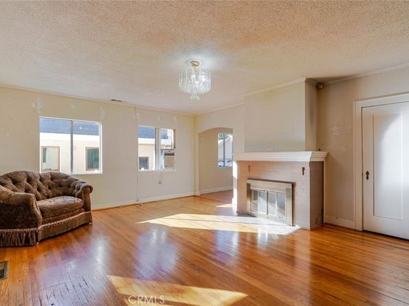 1221 Wesley Avenue, Pasadena CA 91104