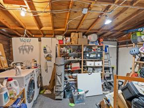 70 S Parkwood, Pasadena CA 91107