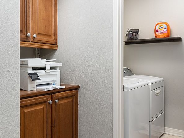 453 N Altadena Drive 7, Pasadena CA 91107