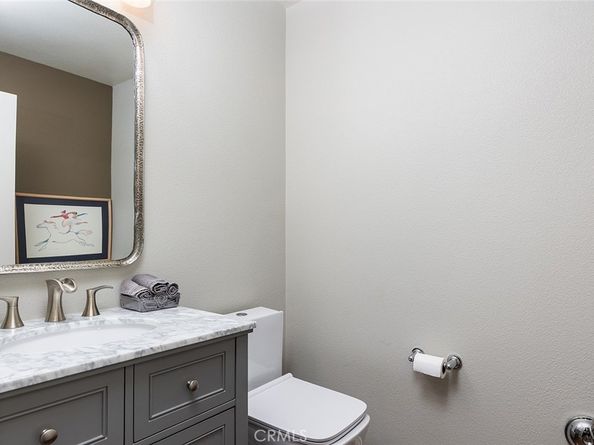 453 N Altadena Drive 7, Pasadena CA 91107