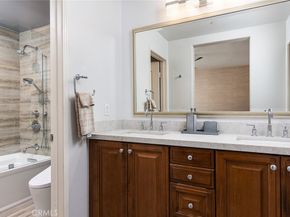 453 N Altadena Drive 7, Pasadena CA 91107