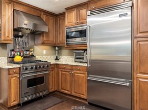 453 N Altadena Drive 7, Pasadena CA 91107