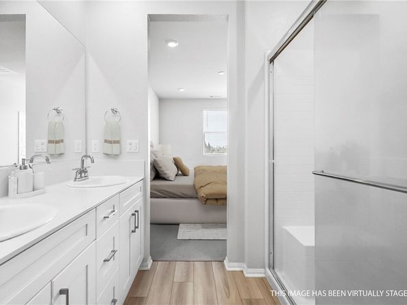 218 Lockhart Way, West Covina CA 91790