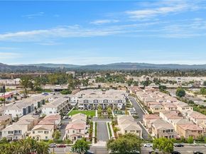 218 Lockhart Way, West Covina CA 91790