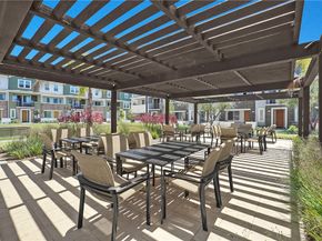 218 Lockhart Way, West Covina CA 91790