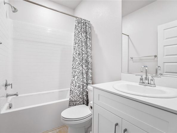 218 Lockhart Way, West Covina CA 91790