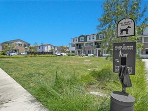 218 Lockhart Way, West Covina CA 91790