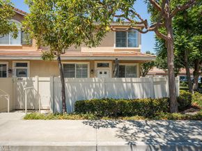 8472 E Tioga Way, Anaheim Hills CA 92808