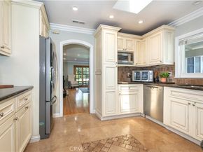 1151 E Mountain View Avenue, Glendora CA 91741